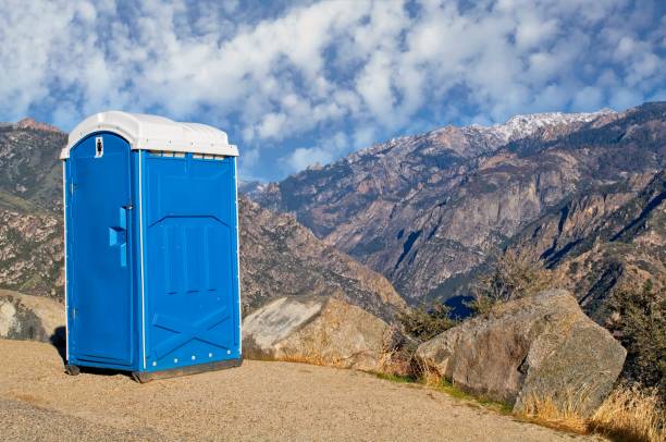 Portable Toilet Options We Offer in Oakland, NJ